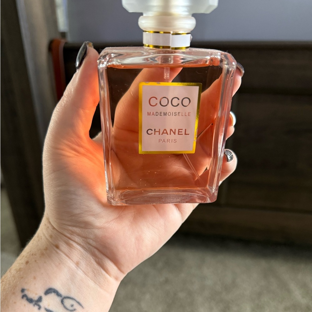 Coco Mademoiselle Chanel Paris